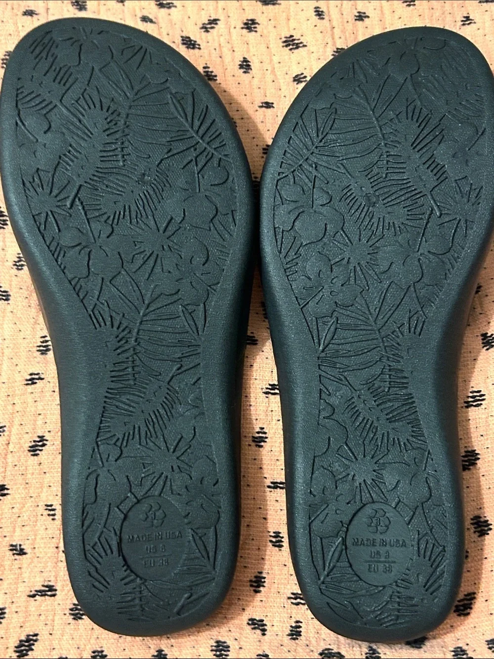Okabashi classic black